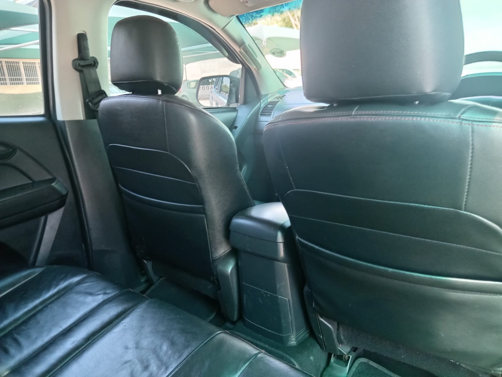 
								ISUZU KB 250 DMAX X-RIDER DOUBLE CAB full									