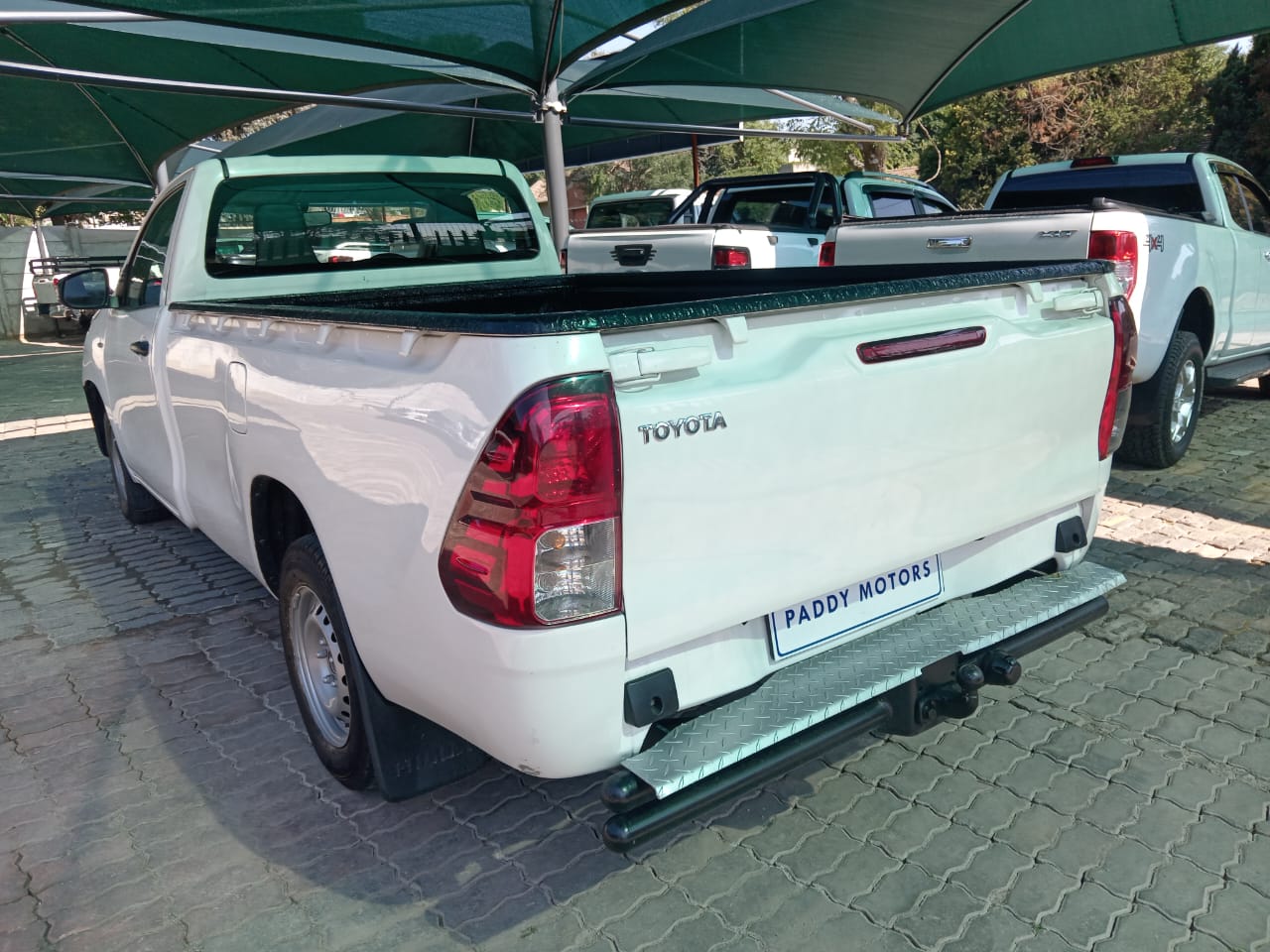 
								TOYOTA HILUX 2.4 GD SINGLE CAB full									