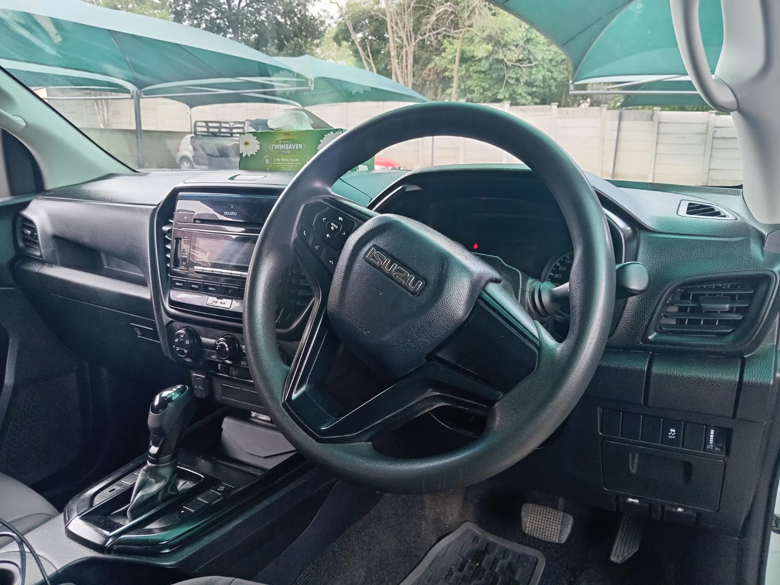 
								ISUZU 1.9 DMAX DOUBLE CAB 4X2 full									