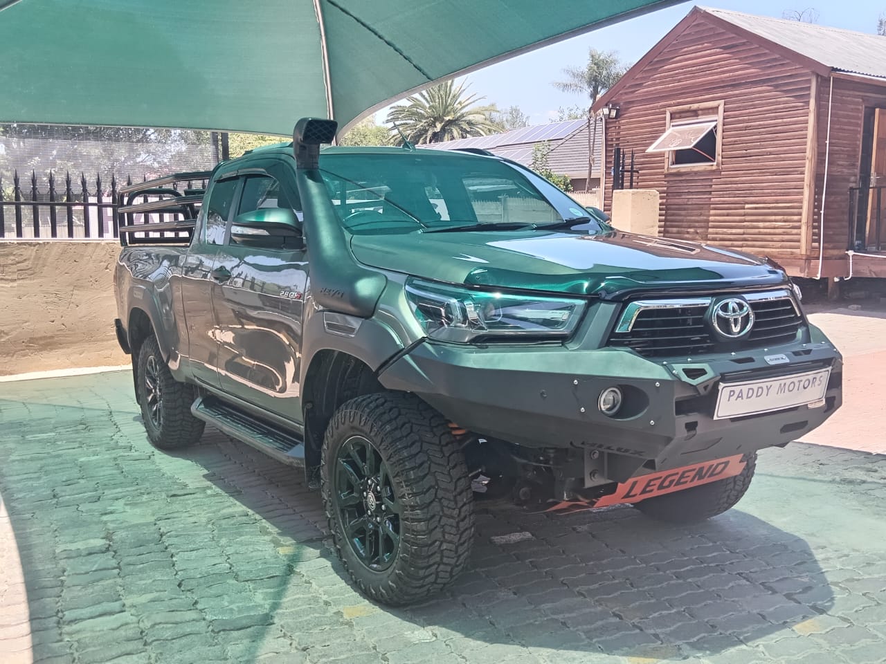 
								TOYOTA HILUX 2.8 GD6 EXTRA CAB 4X4 full									