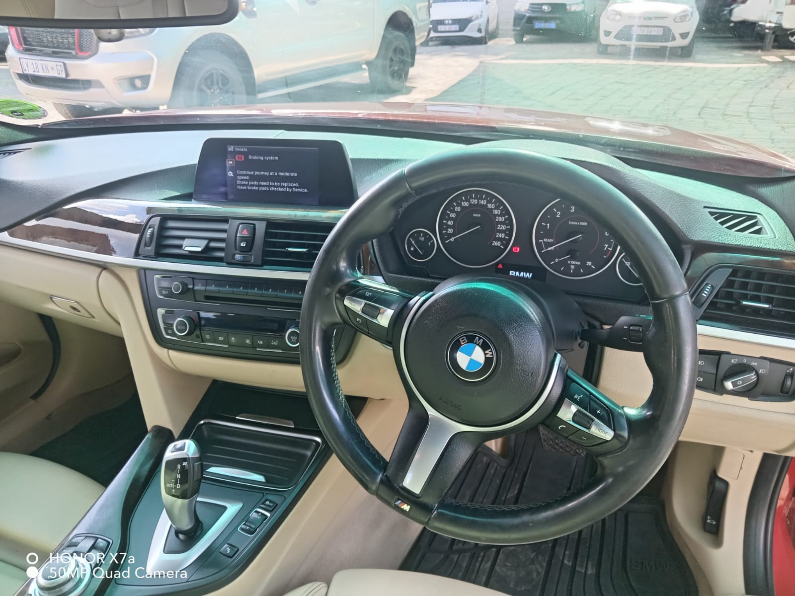 
								BMW 3 SERIES 320i MSPORT AUTO full									