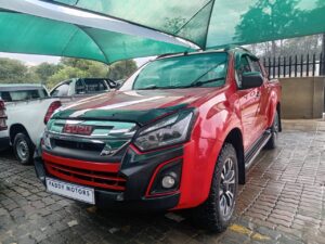 ISUZU DMAX 250 X-RIDER DOUBLE CAB 4X2