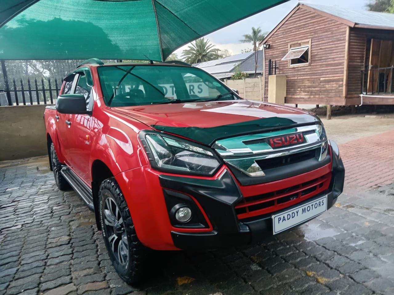 
								ISUZU DMAX 250 X-RIDER DOUBLE CAB 4X2 full									