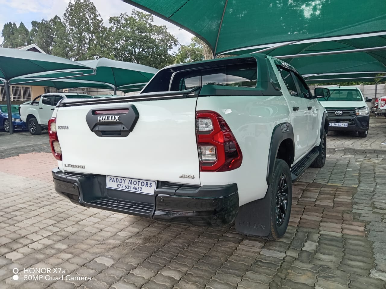 
								TOYOTA HILUX 2.8 GD6 DOUBLE CAB LEGEND 4X4 full									