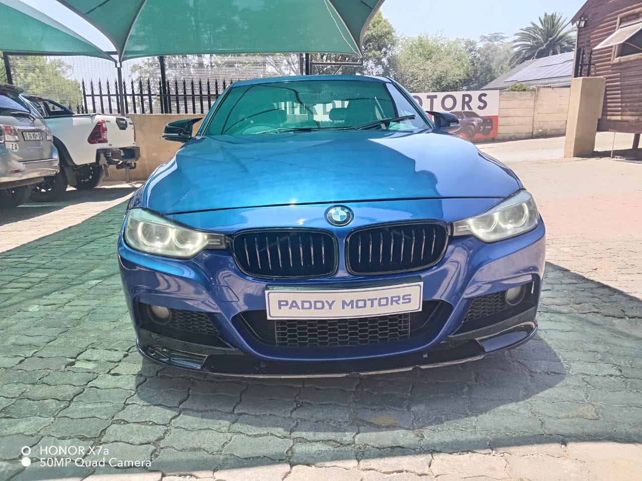 
								BMW 3SERIES 320I M SPORT full									