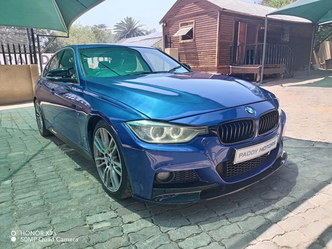 
								BMW 3SERIES 320I M SPORT full									