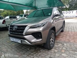 TOYOTA FORTUNER 2.8 GD6 4X2 AUTO