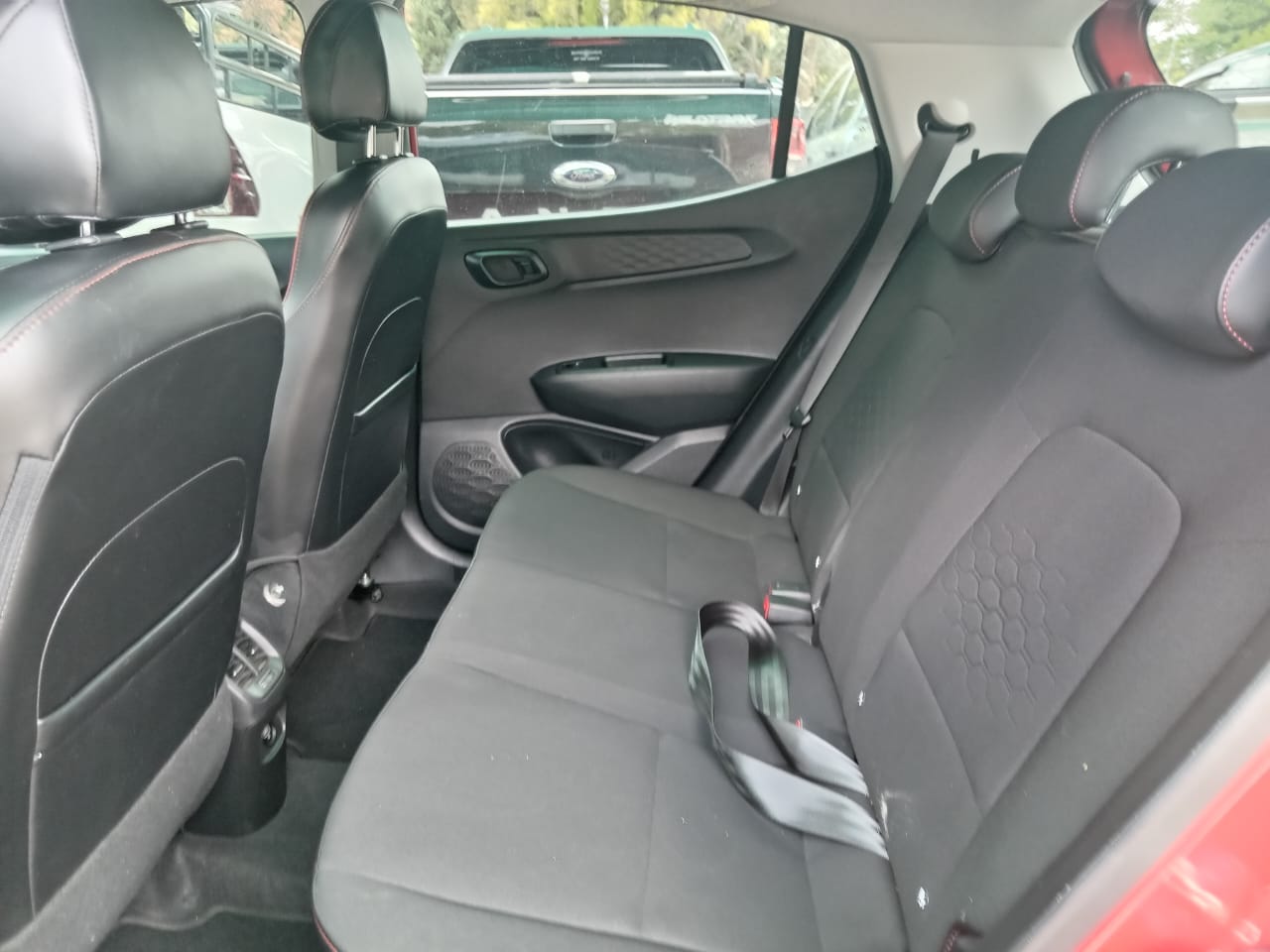 
								HYUNDAI GRAND 110 1.2 FLUID HATCHBACK full									