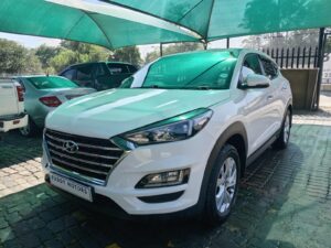 HYUNDAI TUCSON 2.0 PREMIUM