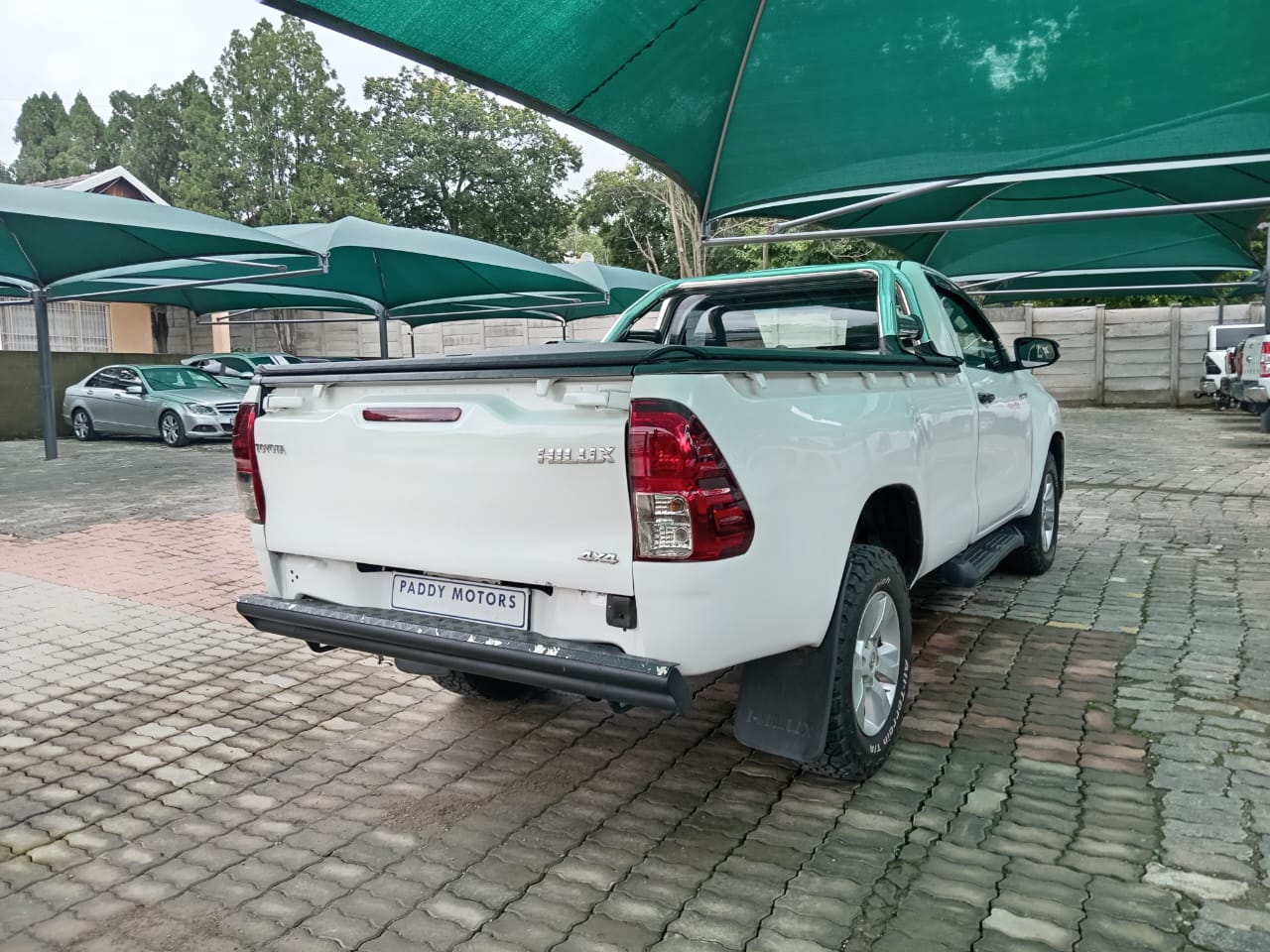 
								TOYOTA HILUX 2.4 GD6 SINGLE CAB 4X4 full									