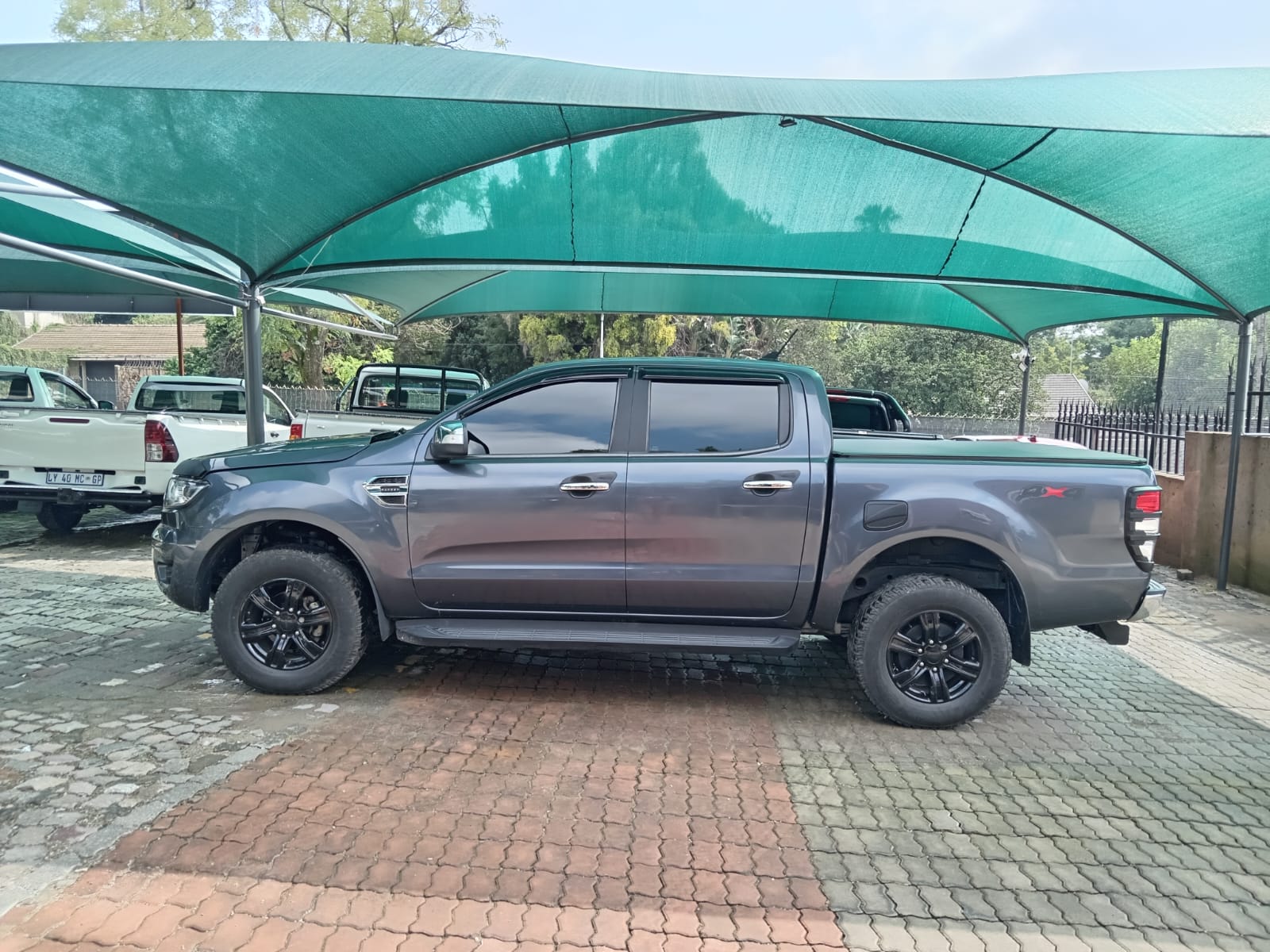 
								Ford Ranger 2.0 Bi-turbo double cab 4×4 full									