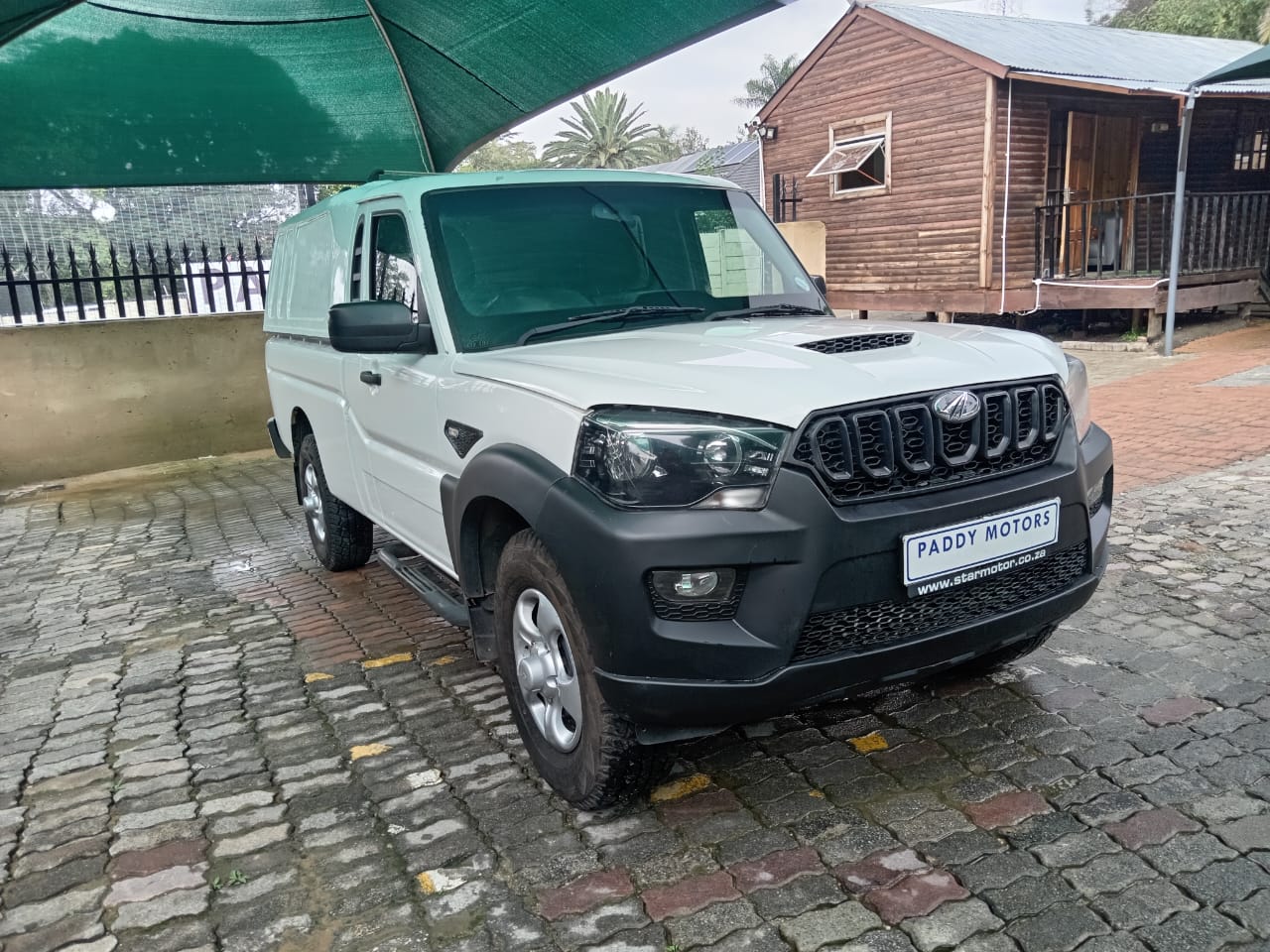 
								MAHINDRA M-HAWK PIK-UP SINGLE CAB full									