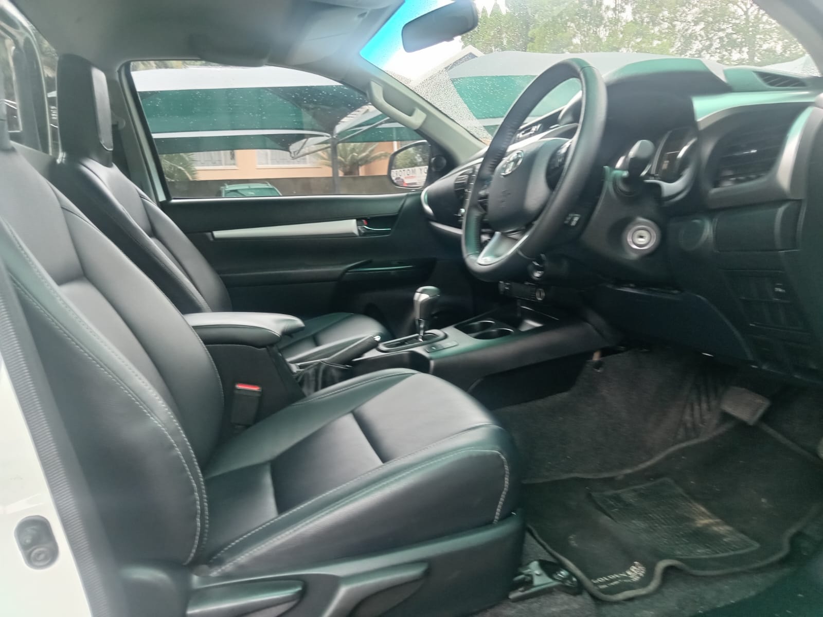 
								Toyota Hilux 2.8 GD6 raider Single cab 4×4. full									