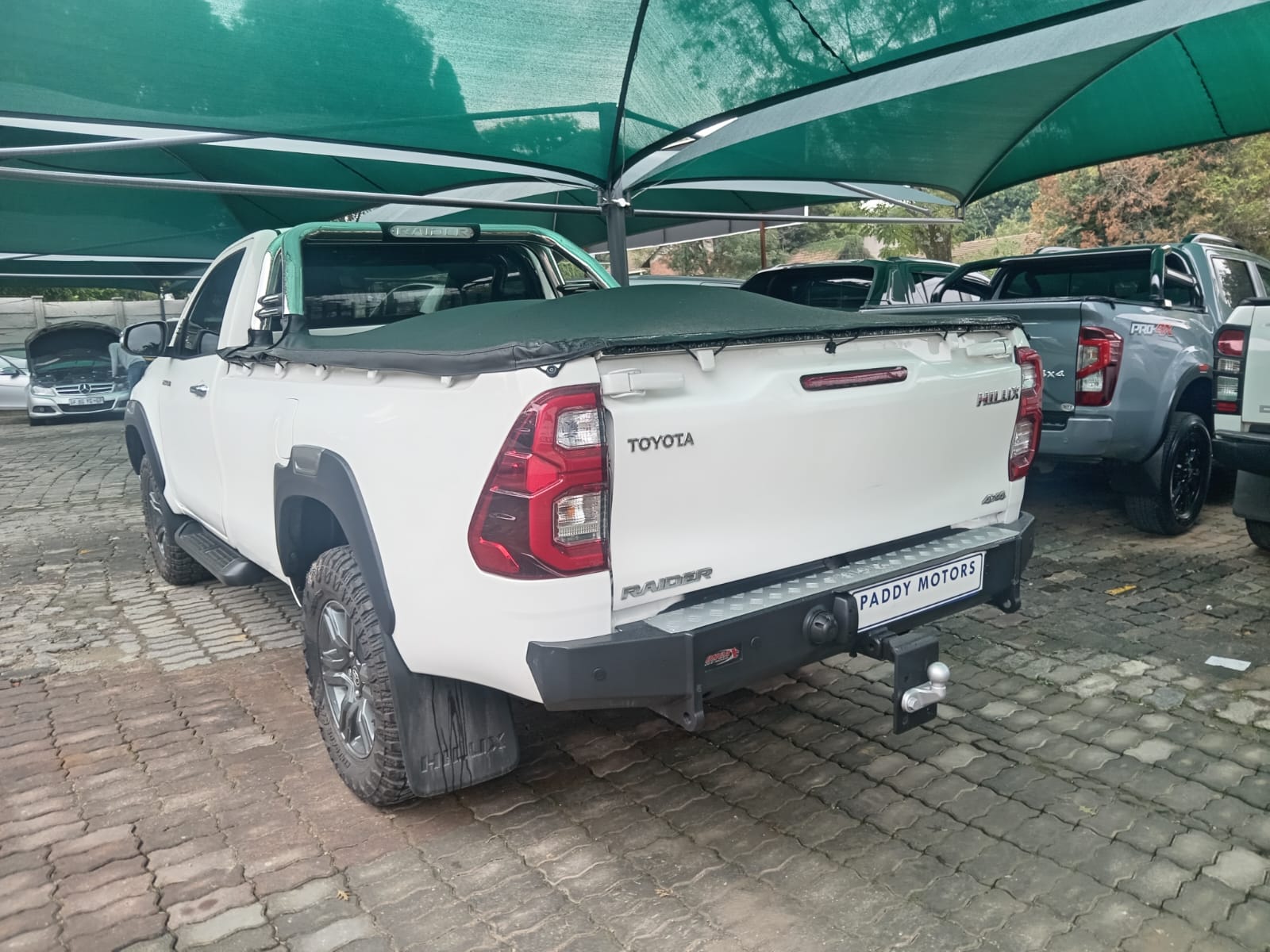 
								Toyota Hilux 2.8 GD6 raider Single cab 4×4. full									