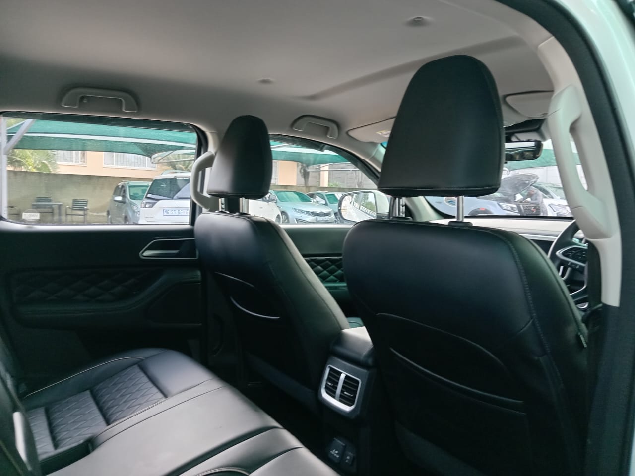 
								GWM P-series 2.0 PV LT Double cab full									