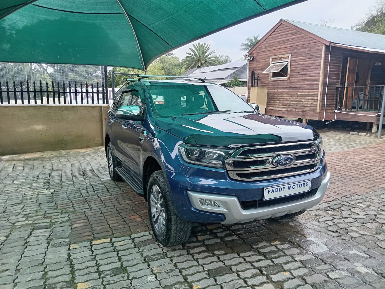 
								Ford Everest 2.2 TDCI XLT. full									