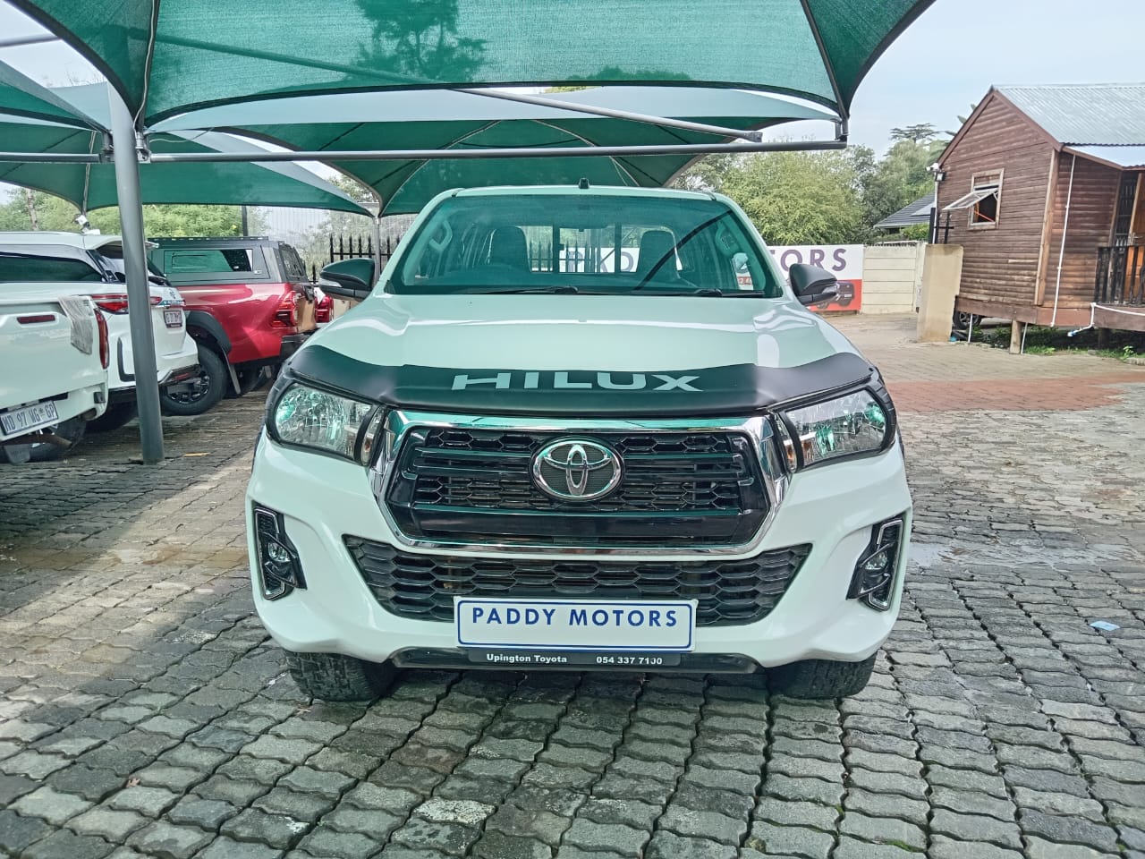 
								Toyota Hilux 2.4GD6 Extra cab 4×2 full									