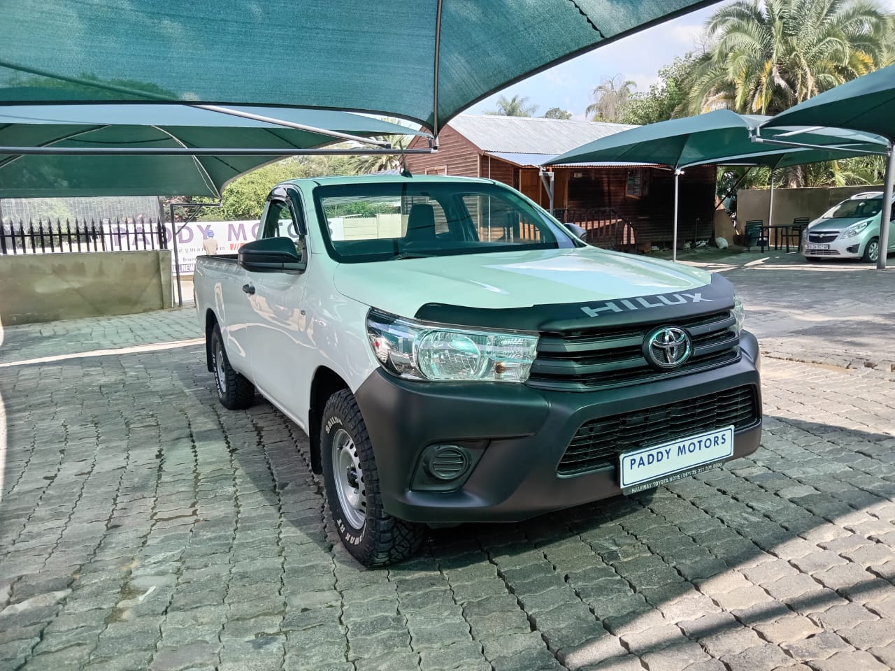 
								Toyota Hilux 2.4 GD Single cab full									