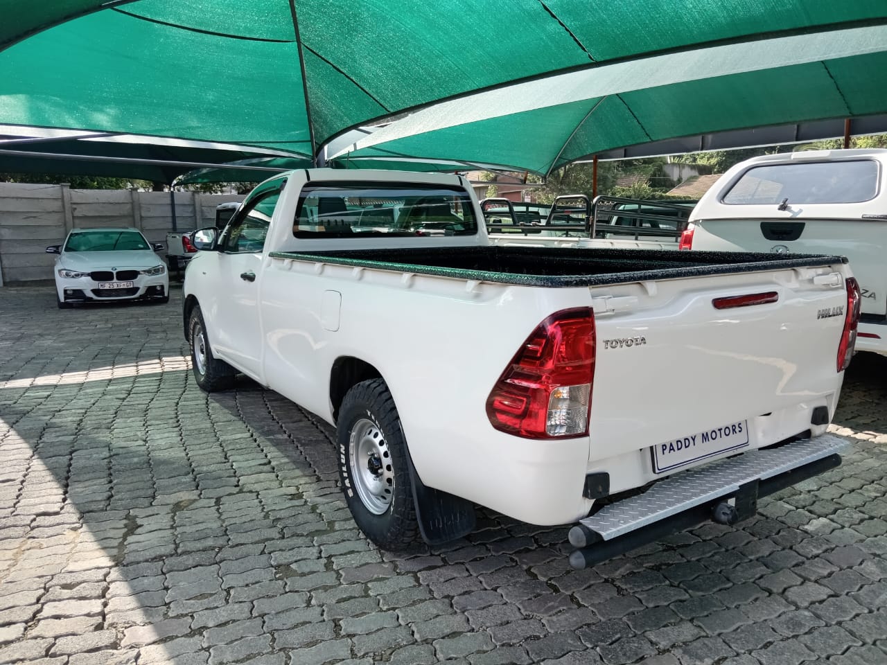 
								Toyota Hilux 2.4 GD Single cab full									