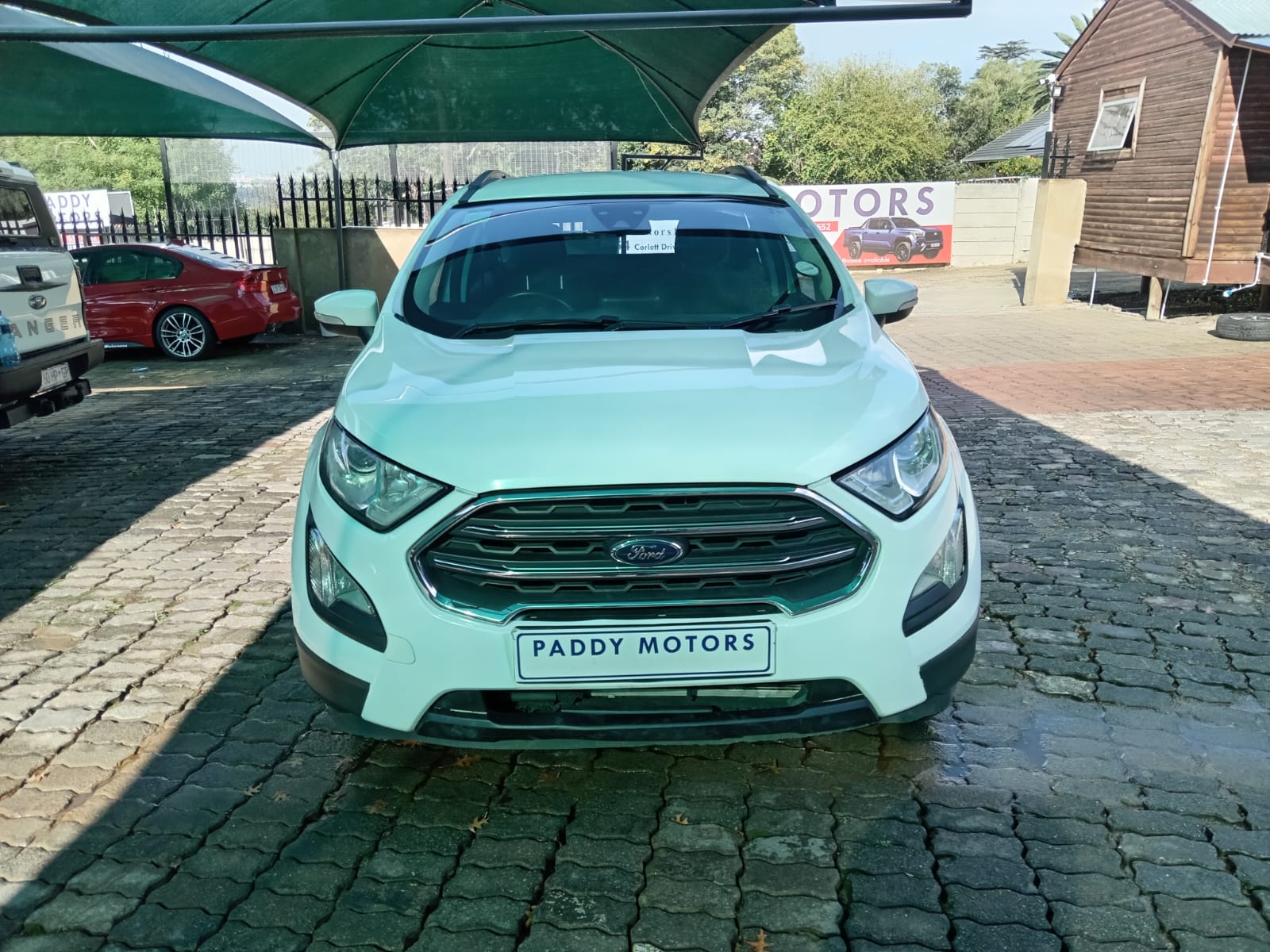 
								Ford EcoSport 1.0 Titanium full									