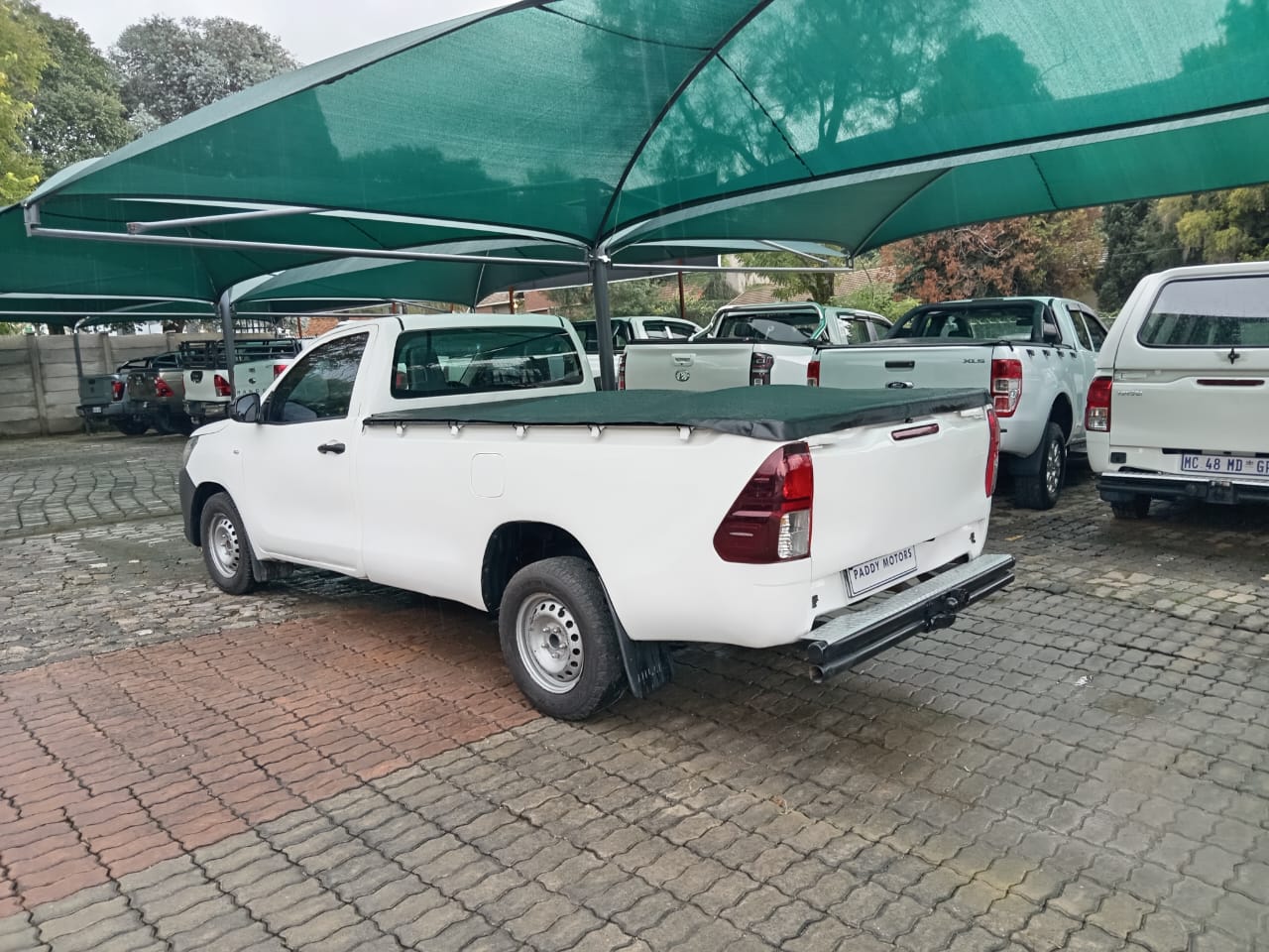 
								Toyota Hilux 2.4 GD Single Cab full									