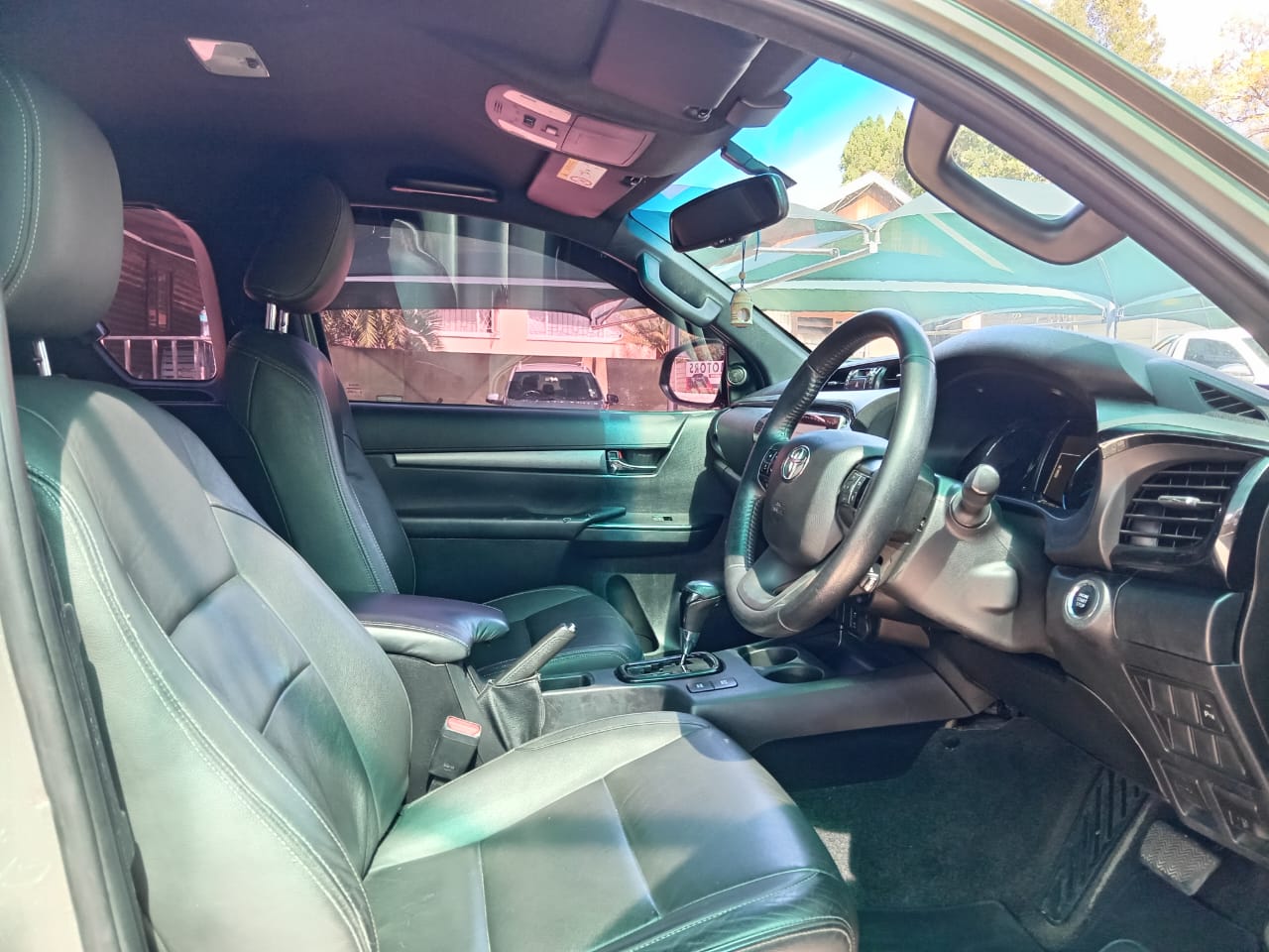 
								2021 Toyota Hilux 2.8GD-6 Xtra Cab 4×4 Legend Auto full									