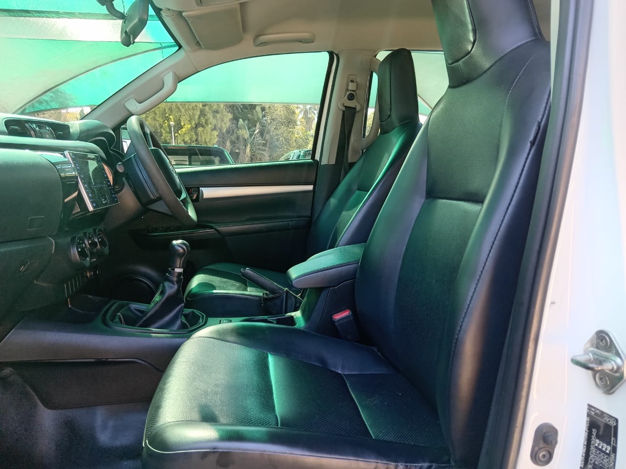 
								2021 Toyota Hilux 2.4GD-6 Double Cab 4×4 Raider full									