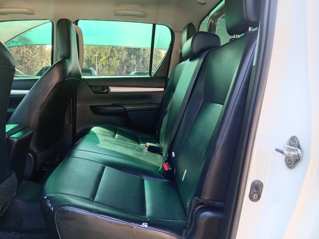 
								2021 Toyota Hilux 2.4GD-6 Double Cab 4×4 Raider full									