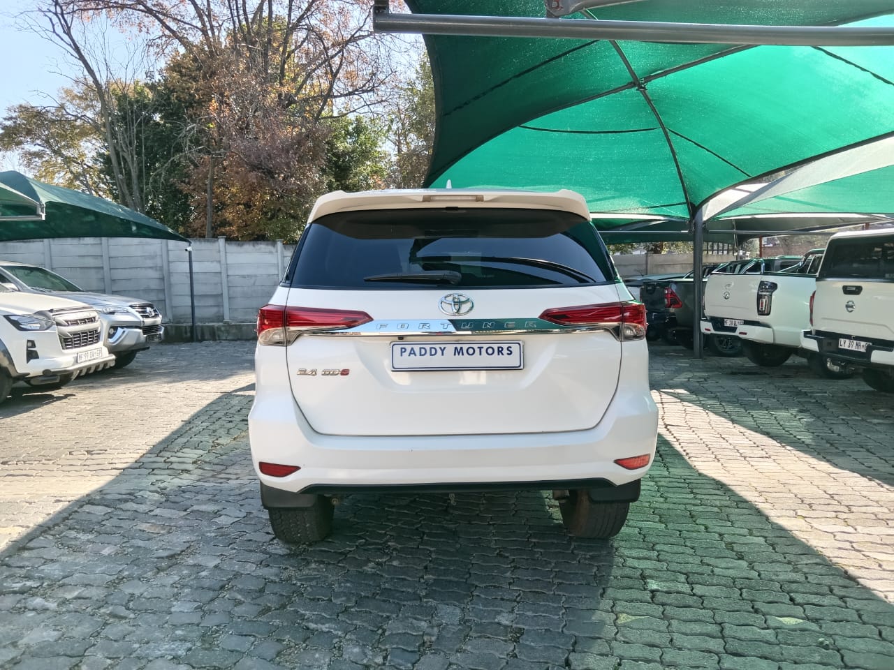 
								2020 Toyota Fortuner 2.4GD-6 Auto full									