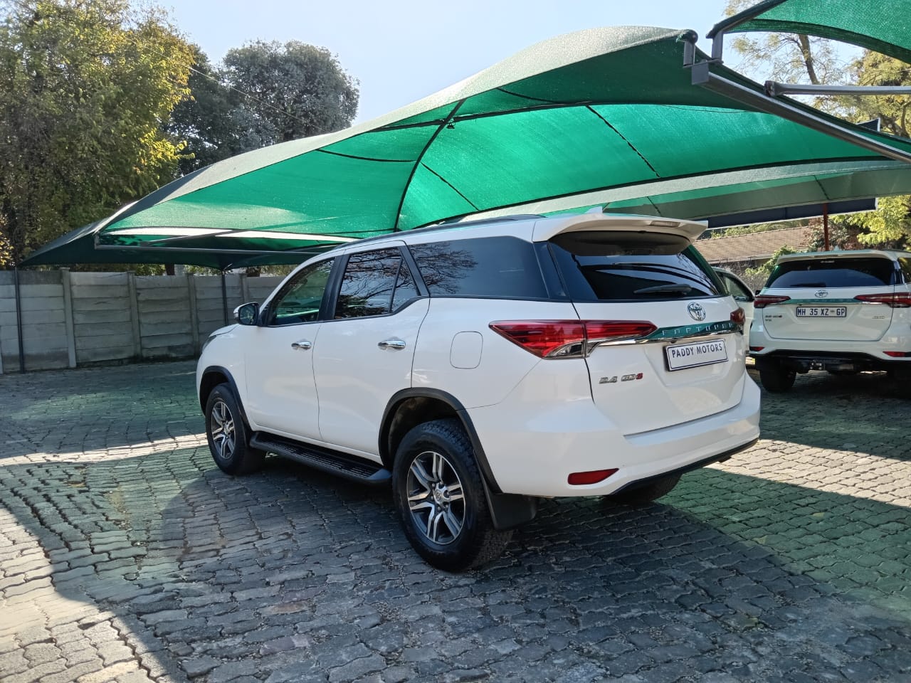 
								2020 Toyota Fortuner 2.4GD-6 Auto full									