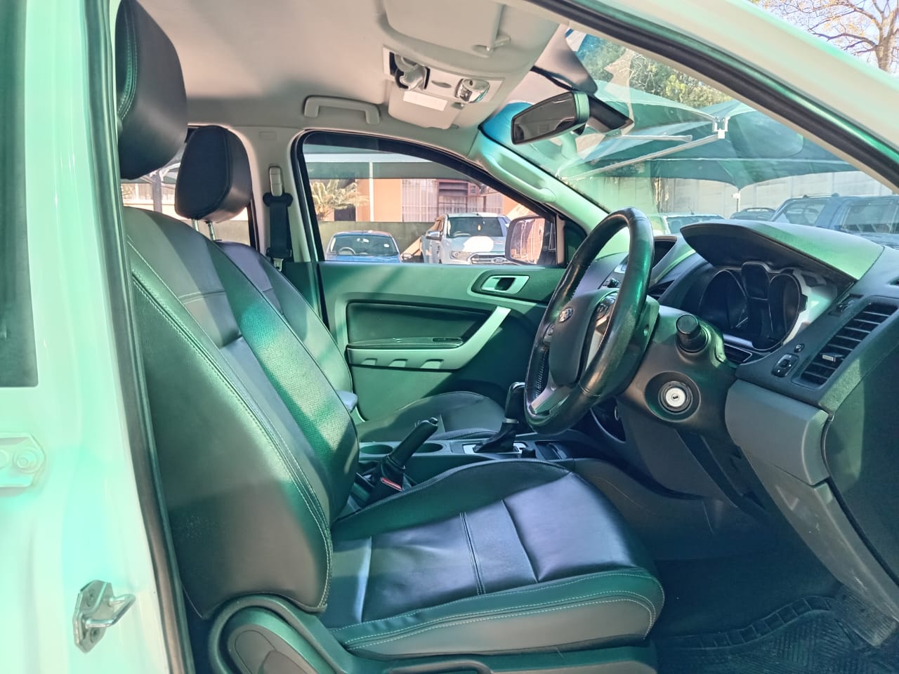 
								2016 Ford Ranger 3.2TDCi Double Cab 4×4 XLT Auto full									