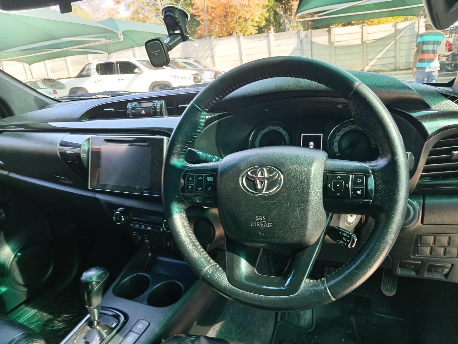 
								2020 Toyota Hilux 2.8GD-6 Double Cab Raider auto full									