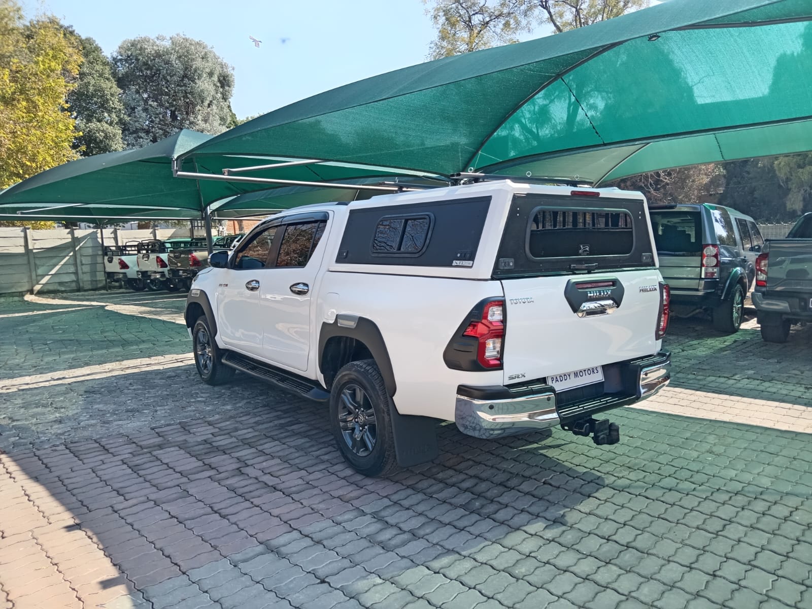 
								2020 Toyota Hilux 2.8GD-6 Double Cab Raider auto full									