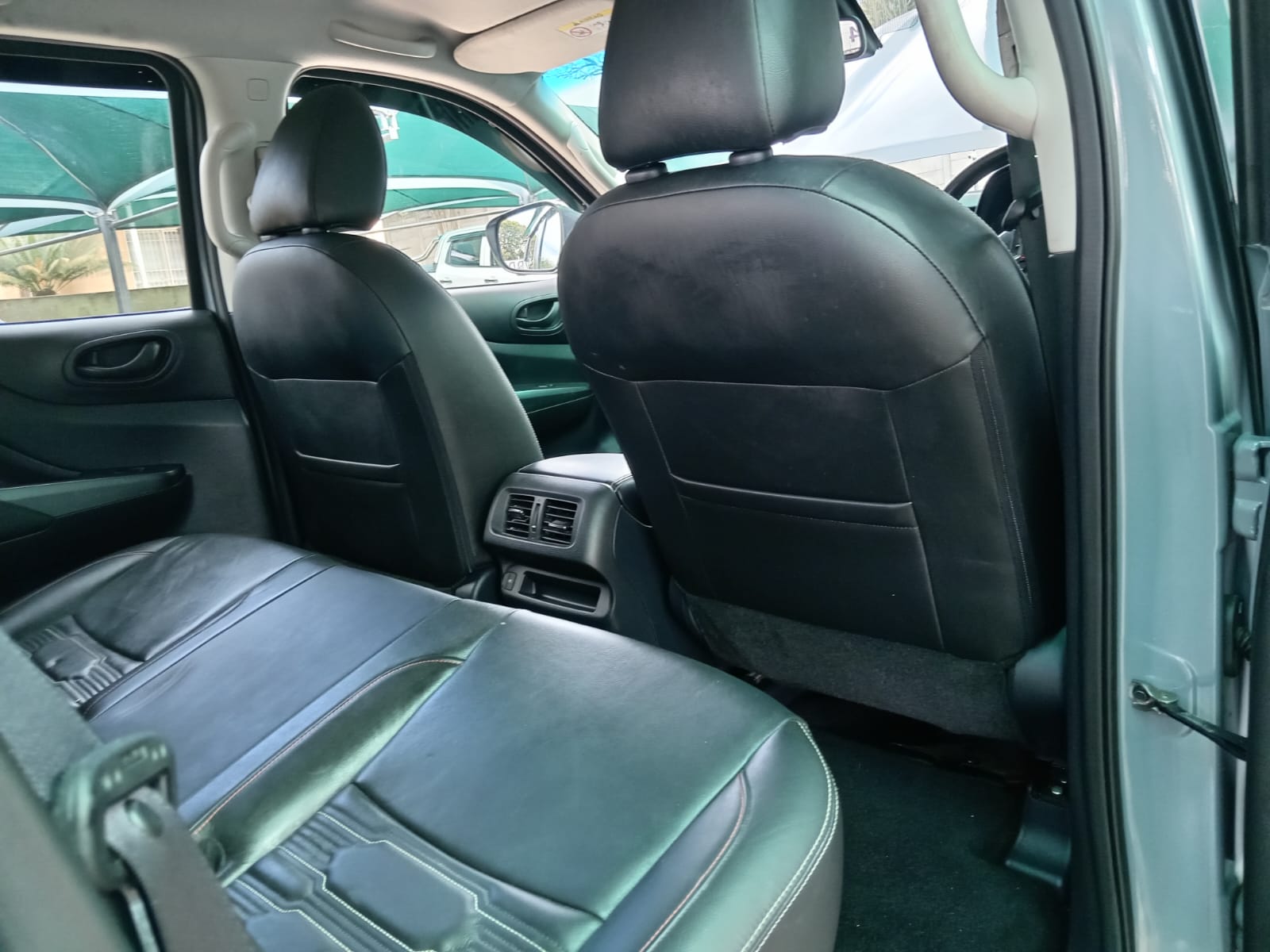 
								Nissan Navara 2.5 Ddti PRO-2X Double cab. full									