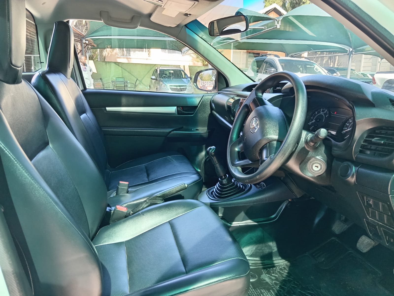 
								Toyota Hilux 2.4 GD Single cab. full									