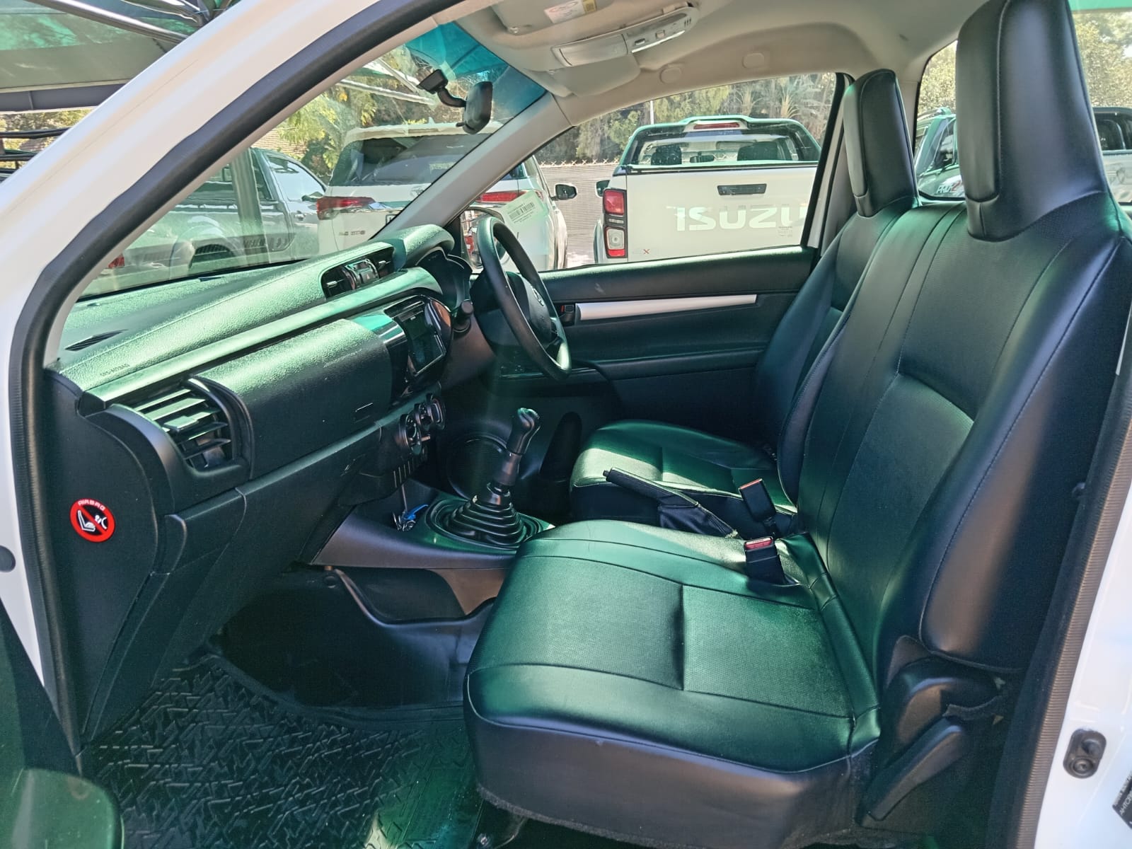 
								Toyota Hilux 2.4 GD Single cab. full									