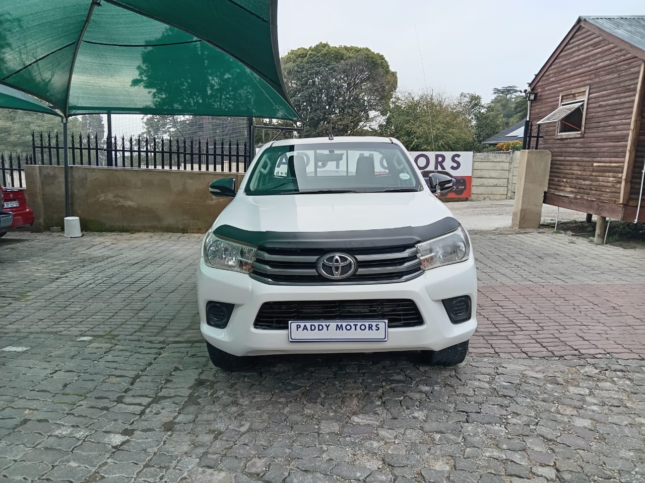
								Toyota Hilux 2.4 GD6 Single cab full									