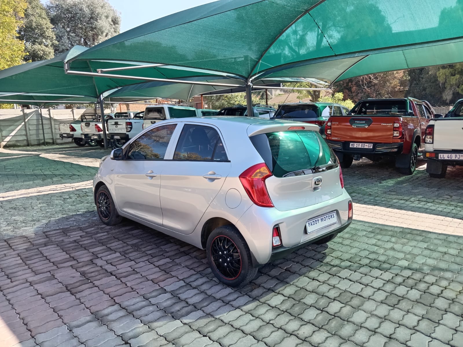 
								Kia Picanto 1.2 Hatchback full									