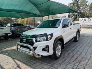 Toyota Hilux 2.4GD6 Extra cab 4×2