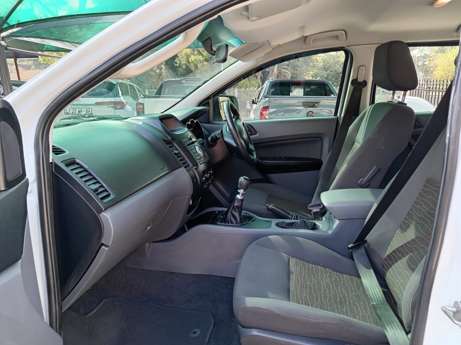 
								Ford Ranger 2.2 TDCI Double cab XL 4×2 full									