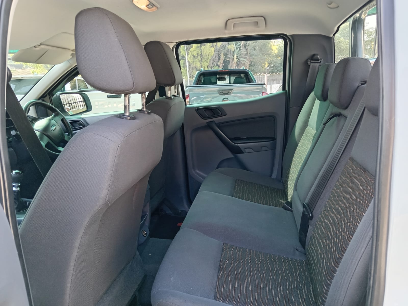 
								Ford Ranger 2.2 TDCI Double cab XL 4×2 full									