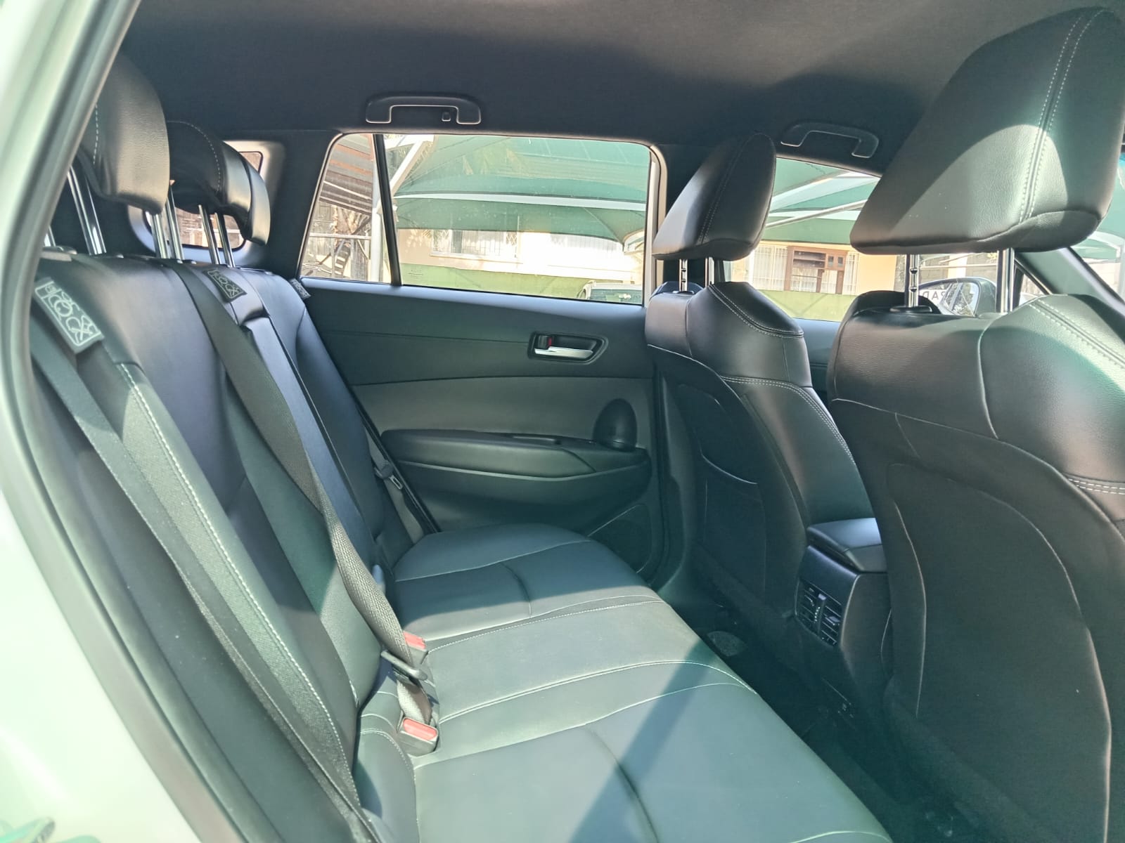 
								Toyota Corolla Cross 1.8 XR full									