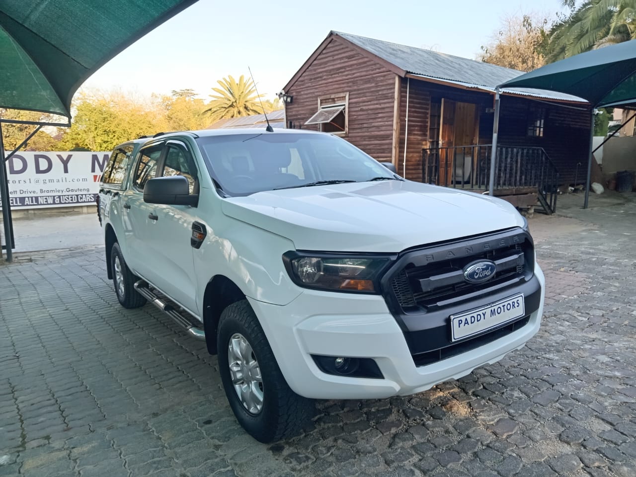 
								Ford Ranger 2.2 TDCI Double cab XL full									