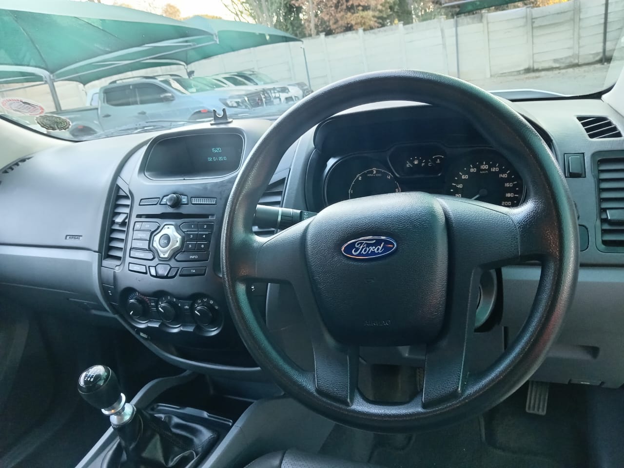 
								Ford Ranger 2.2 TDCI Double cab XL full									