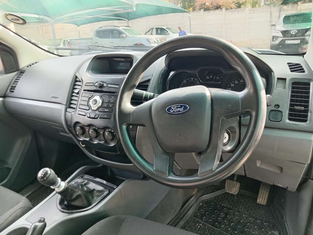 
								Ford Ranger 2.2 TDCI Extra cab XL 4×4 full									