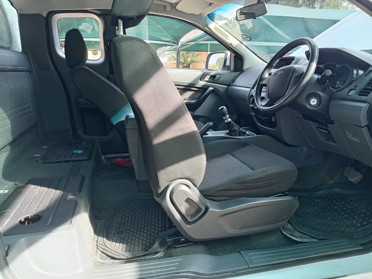 
								Ford Ranger 2.2 TDCI Extra cab XL 4×4 full									