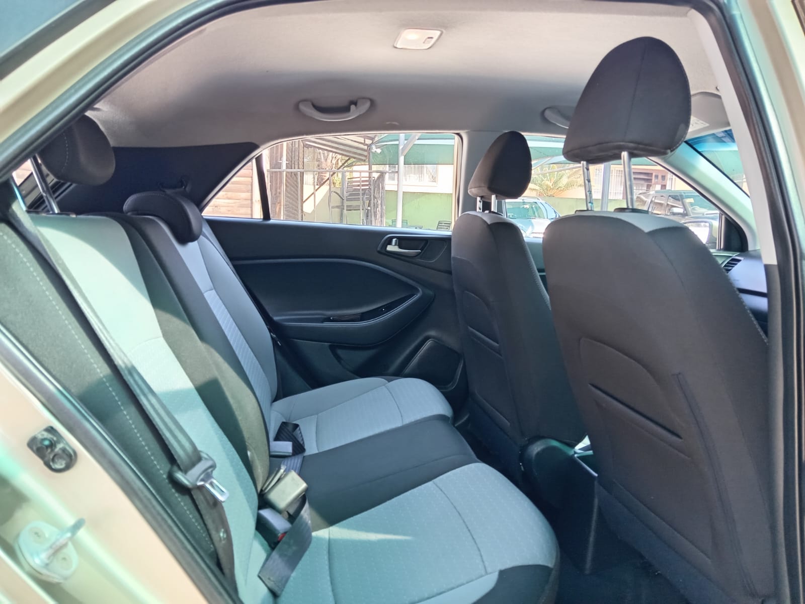 
								Hyundai i20 1.4 Motion Hatchback full									