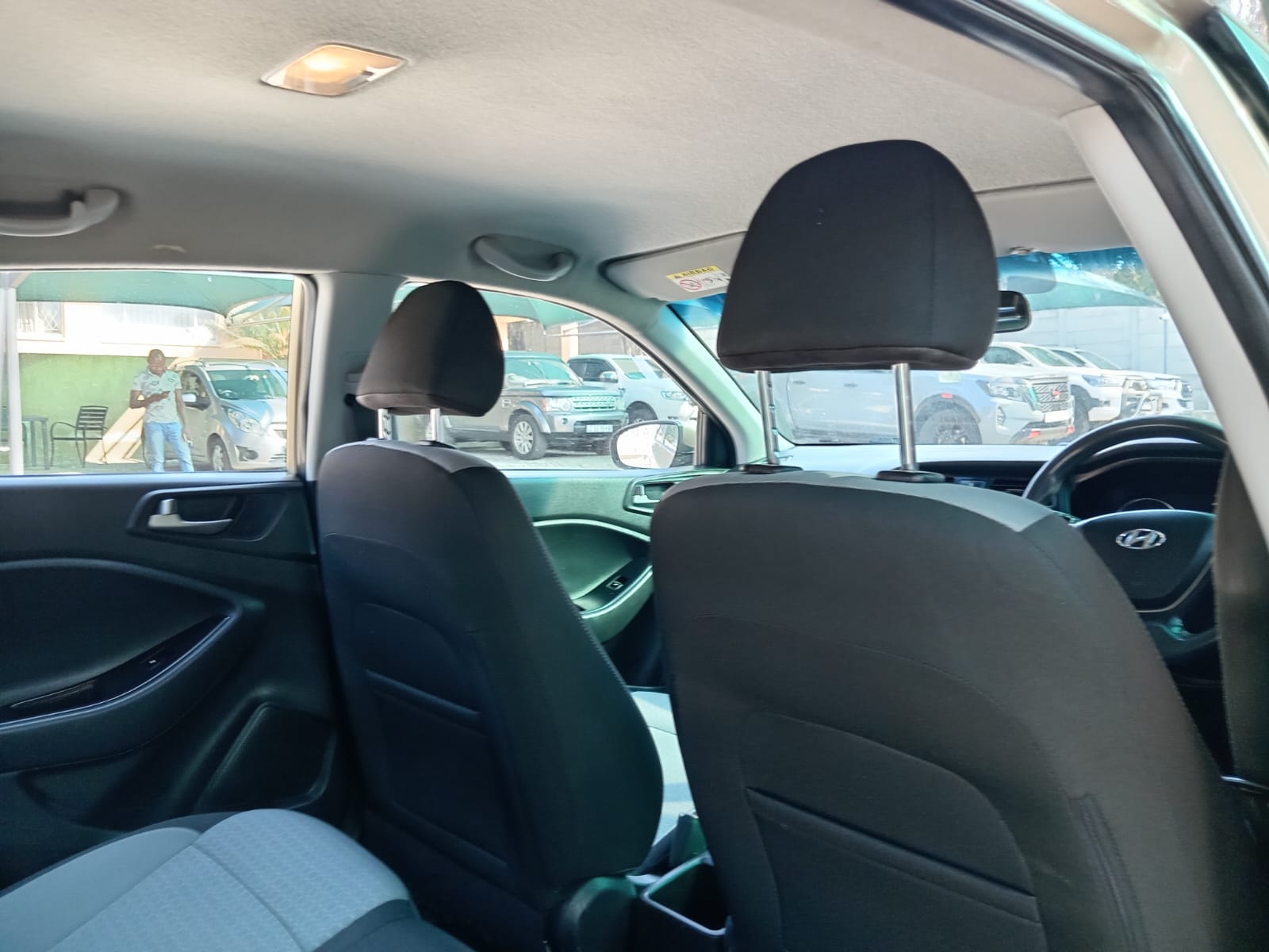 
								Hyundai i20 1.4 Motion Hatchback full									