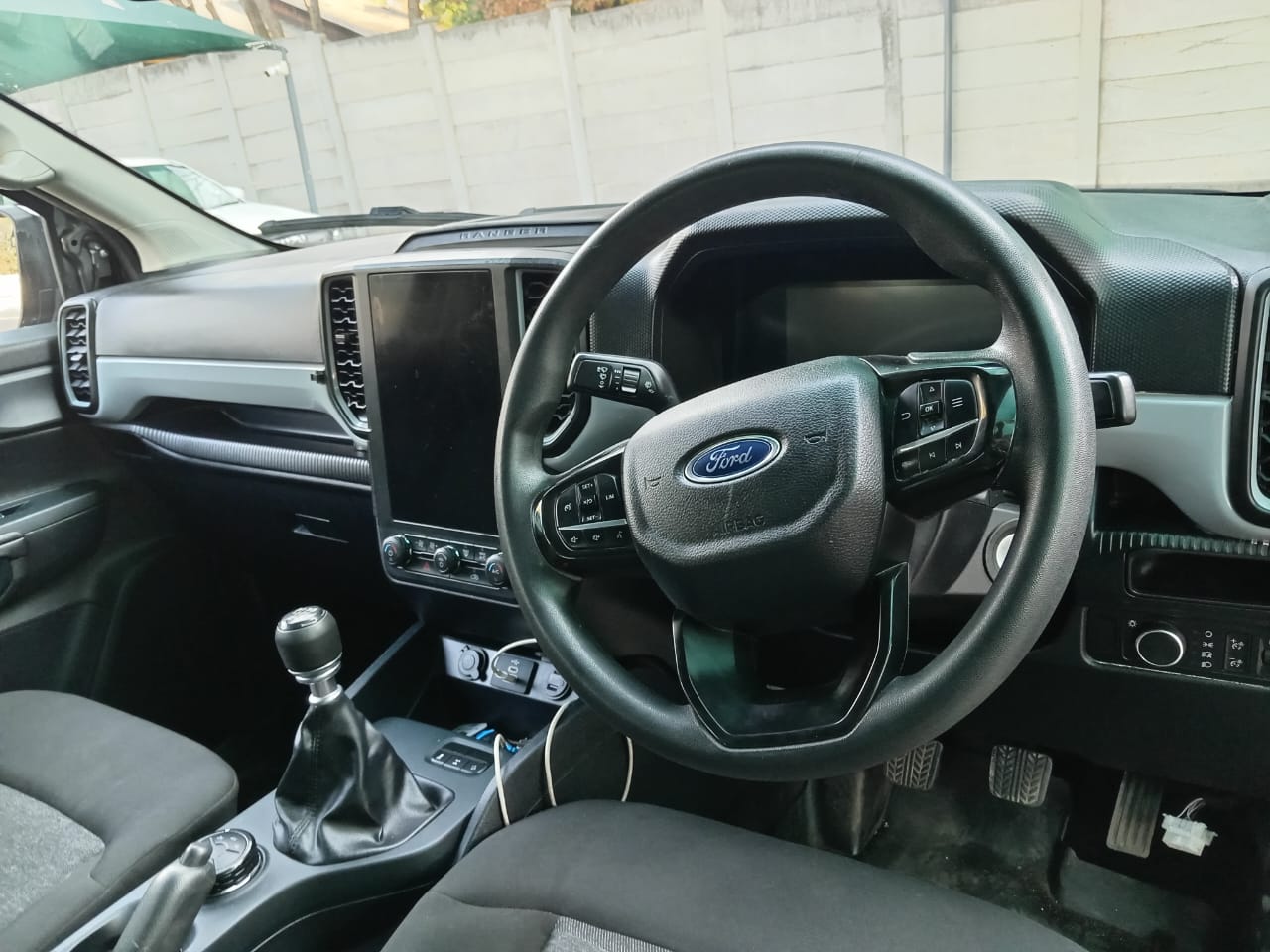 
								Ford Ranger 2.0 Bi-Turbo double cab 4×4 full									