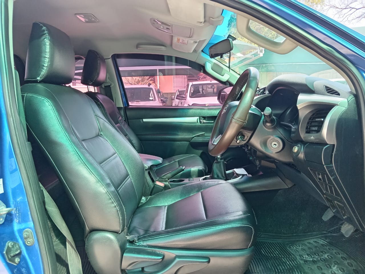 
								Toyota Hilux 2.8 GD6 Extra cab 4×2 full									